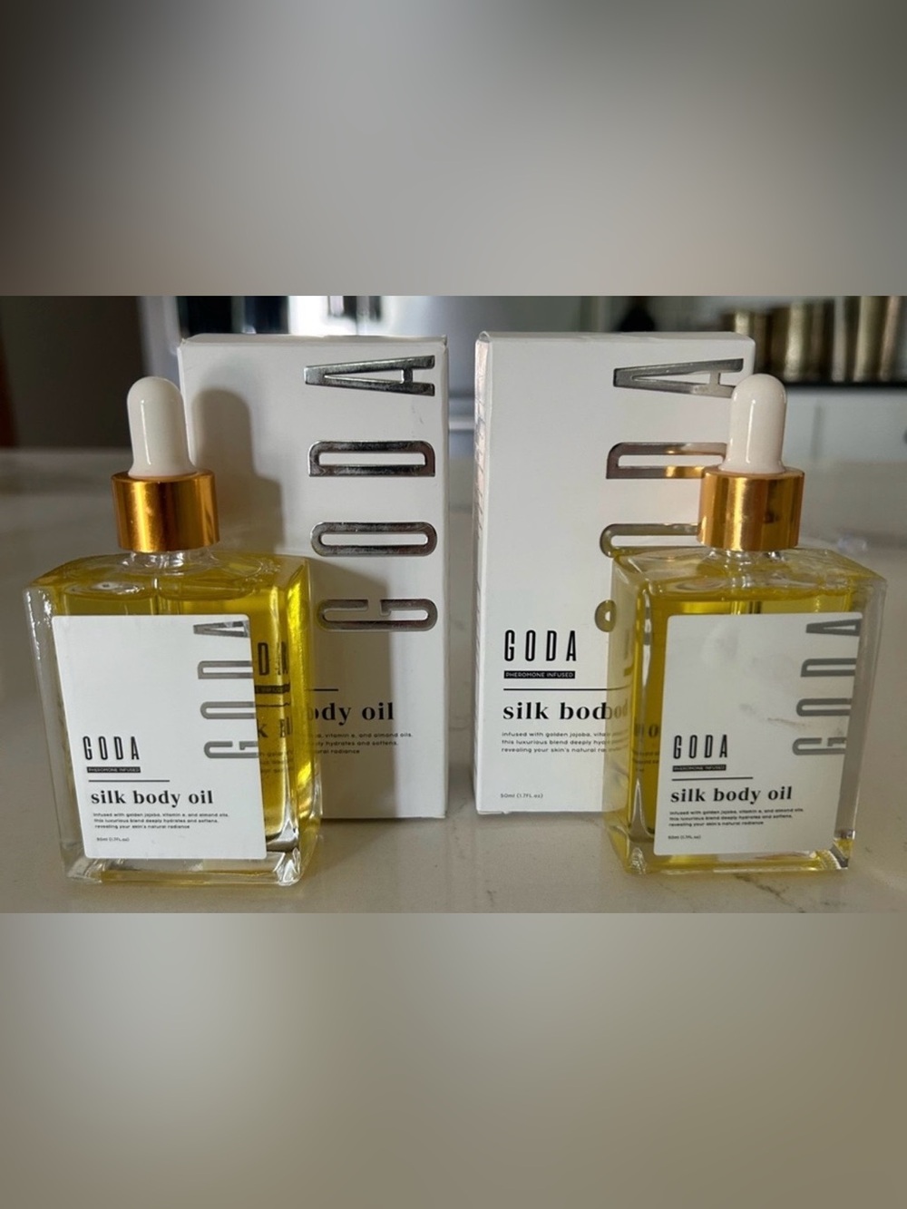 ✨2 NIB- Goda Silk Pheromone Body Oil Perfumes